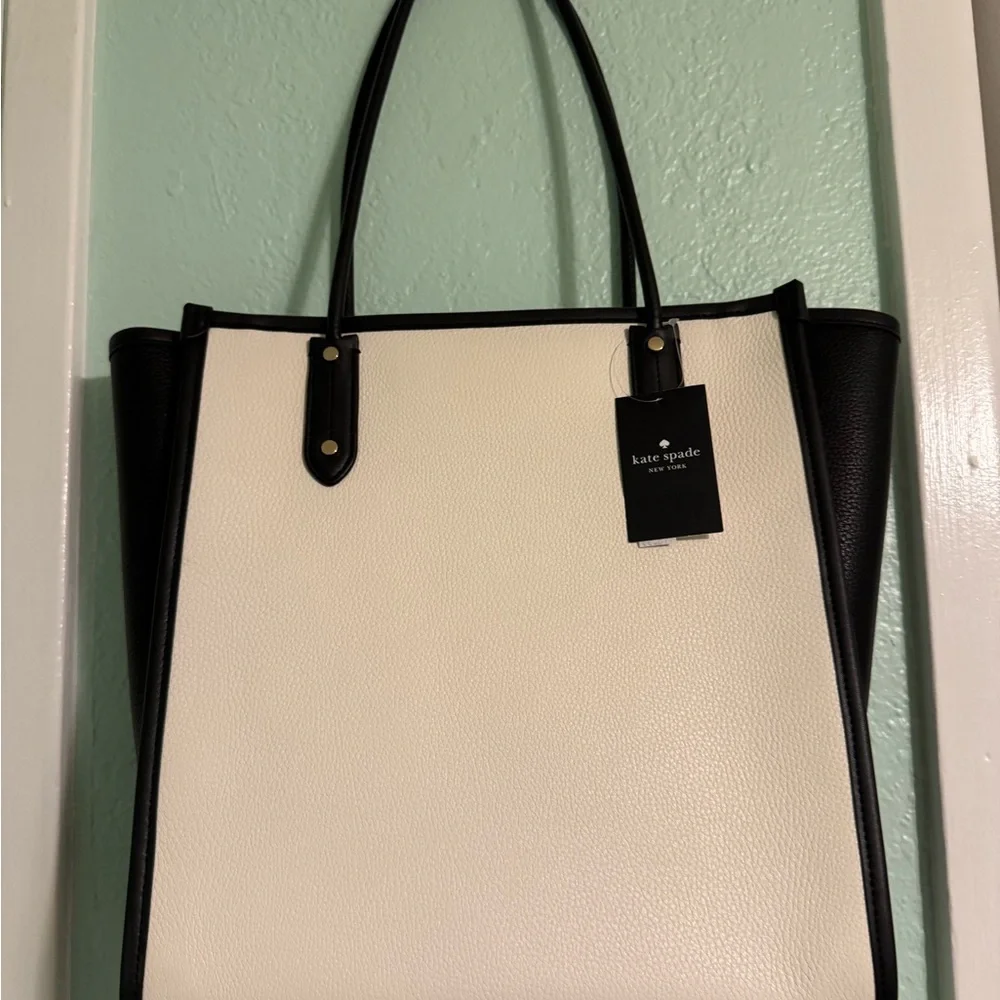 NWT Kate Spade x Disney New York Aristocats Ella North South Tote - Picture 2 of 4